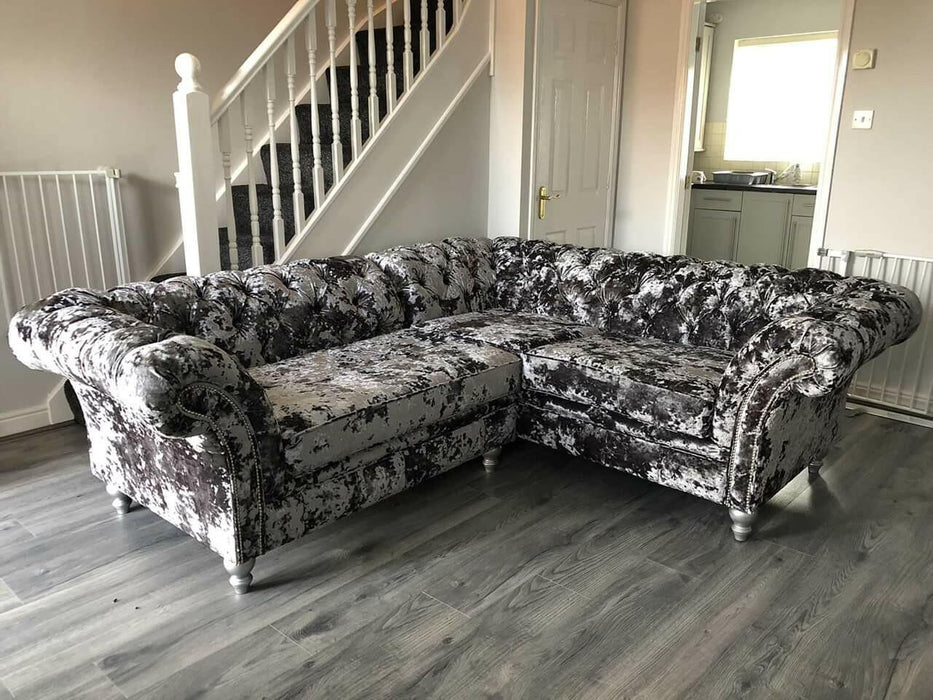 Chelsea chesterfield lustro crushed velvet corner sofa