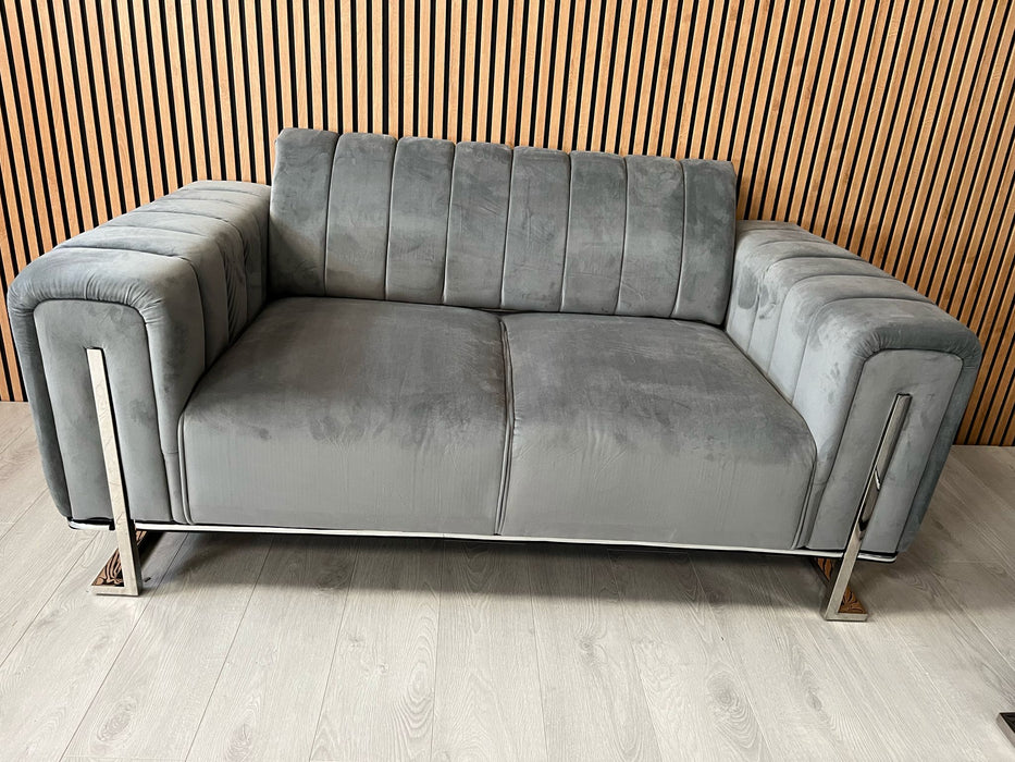 Genova 3+2 in Grey and Chrome