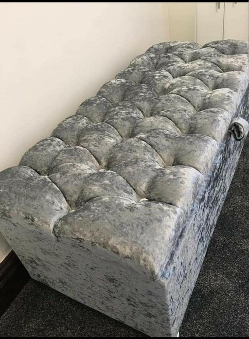 Chesterfield Crushed Velvet Ottoman Box