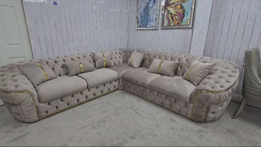 Ambassador corner in 270x270cm in Beige and Gold