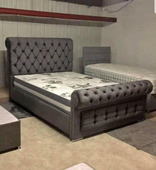 Chesterfield Cubed Sleigh Bedframe In Plush Velvet