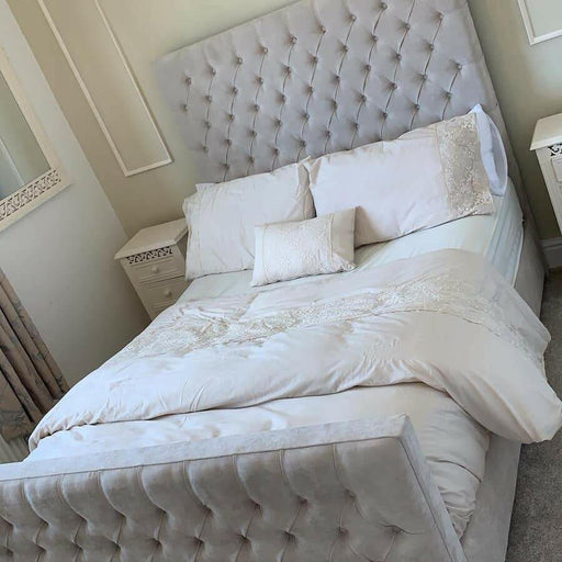 PHANTOM TUFTED BEDFRAME IN PLUSH VELVET